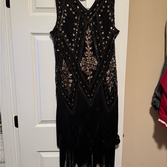 Halloween Flapper Black and Gold Sequin Embellished Dress - Picture 7 of 7